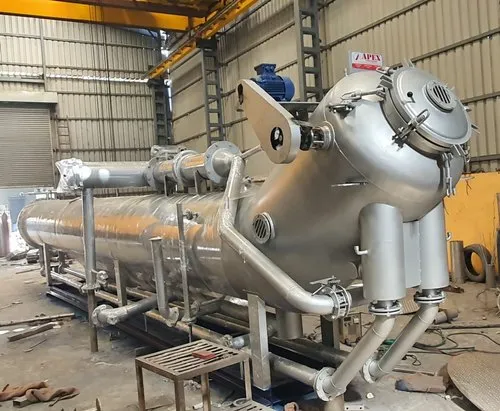 Long tube dyeing jet